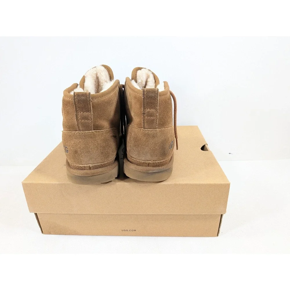 UGG Neumel II Chestnut Suede Lace Up Boots 1017320K‎ Kids Size 5 Brown